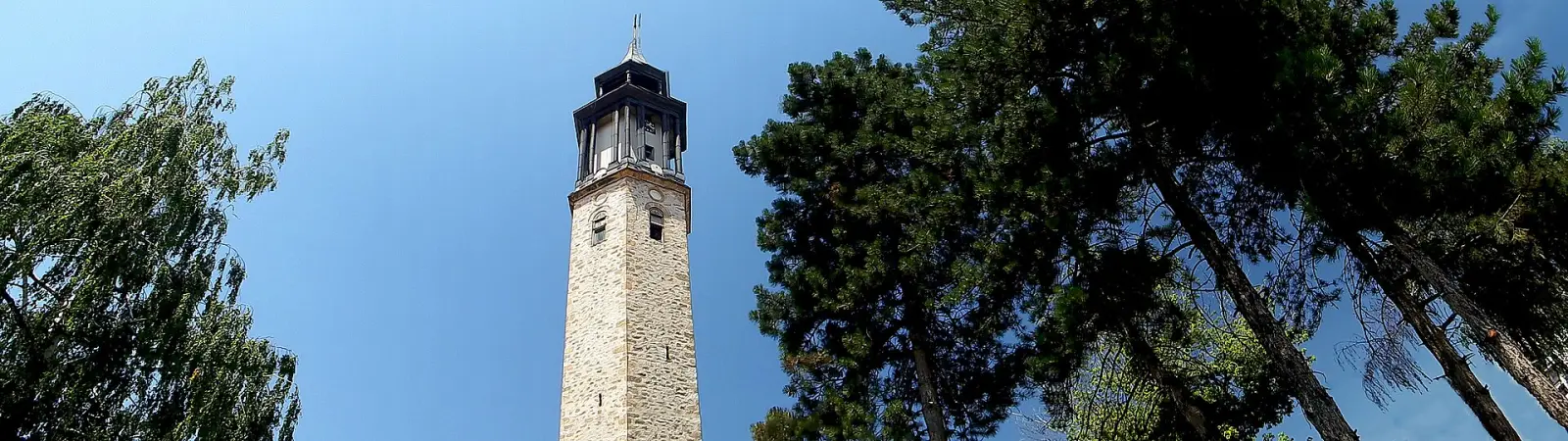 Саат Кулата во Прилеп, часовникова кула изградена во 1825/1826 година